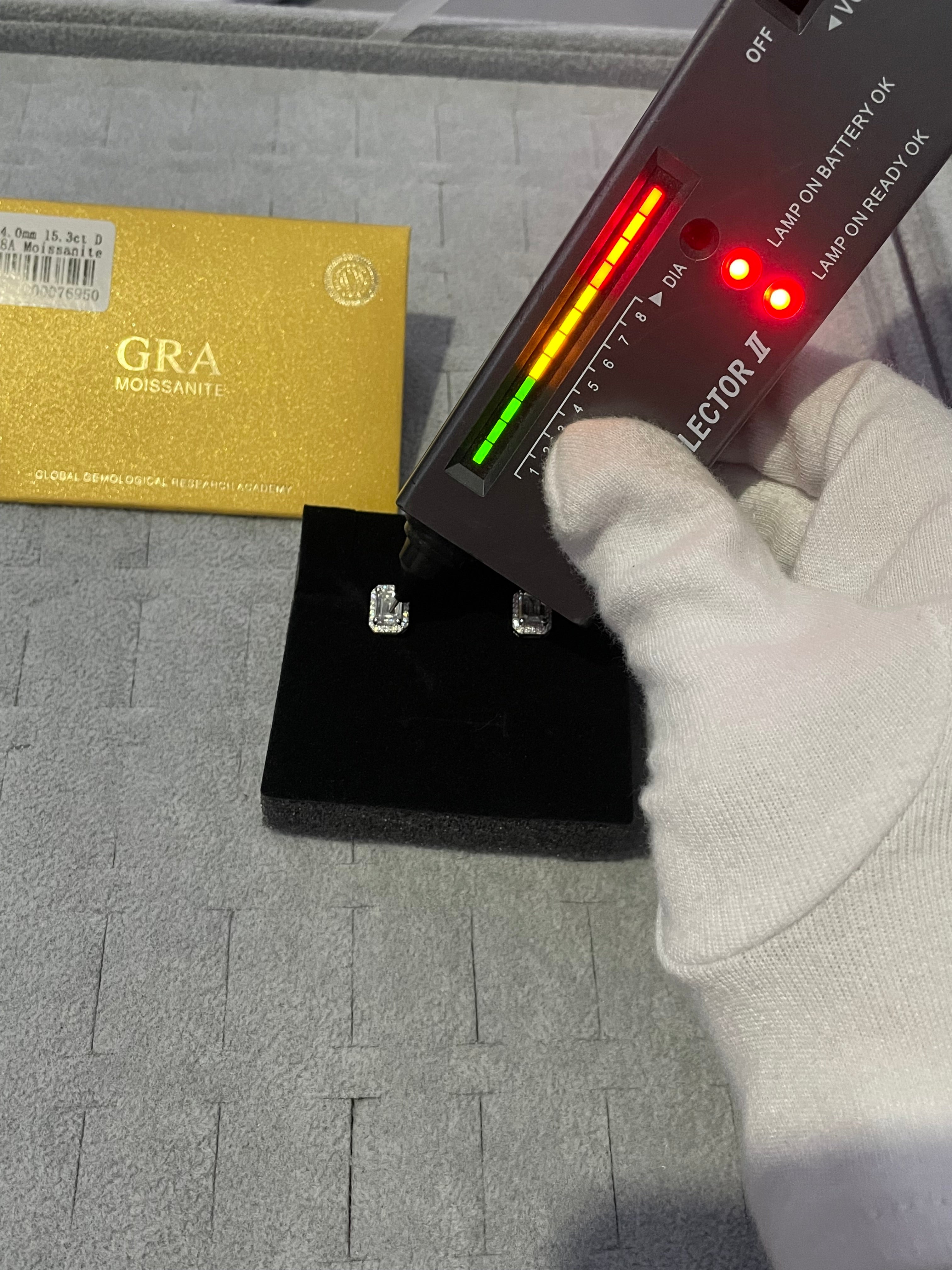 Aretes Baguette Moissanita Plata.925