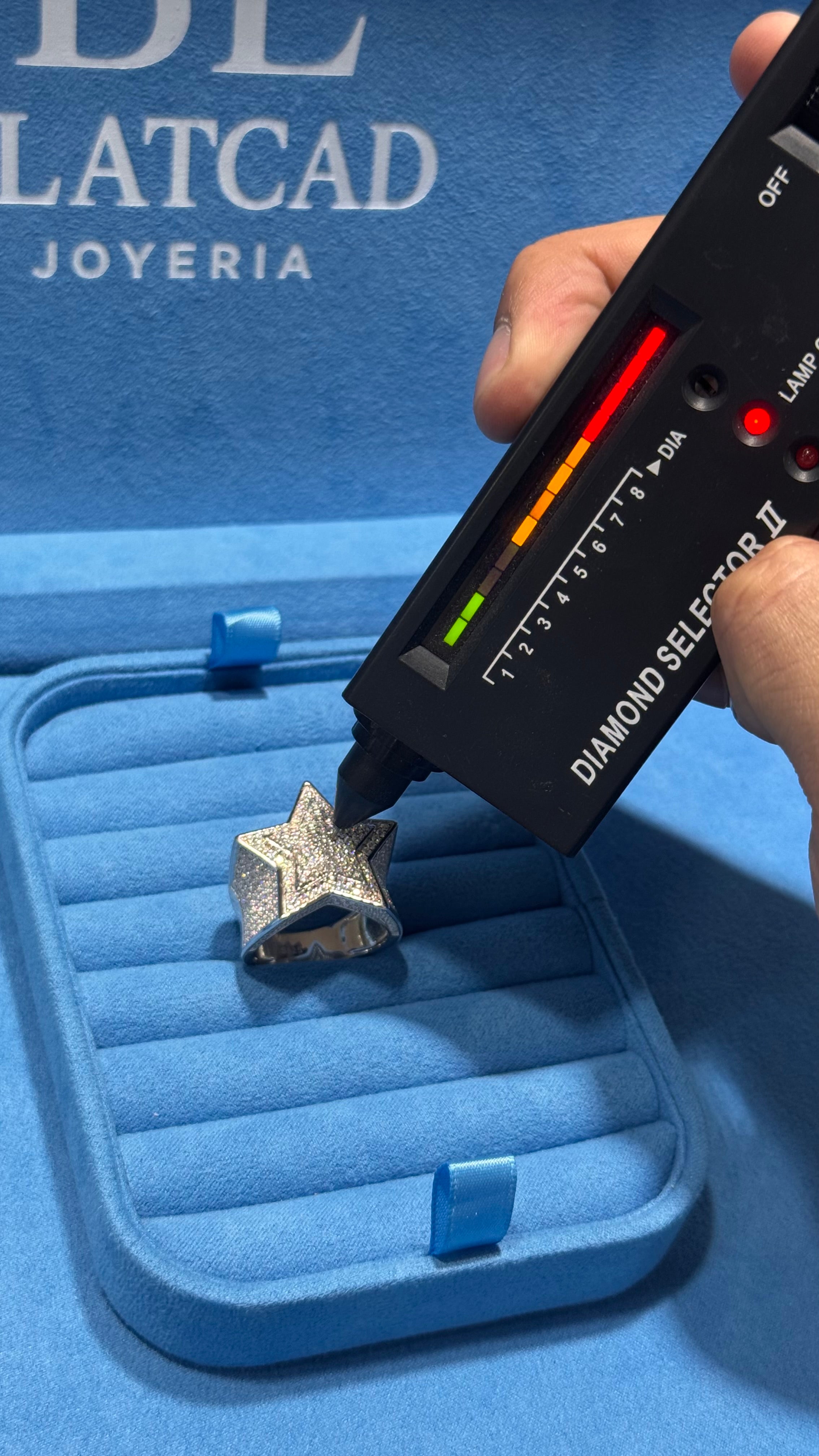 Anillo Estrella Moissanita Plata.925