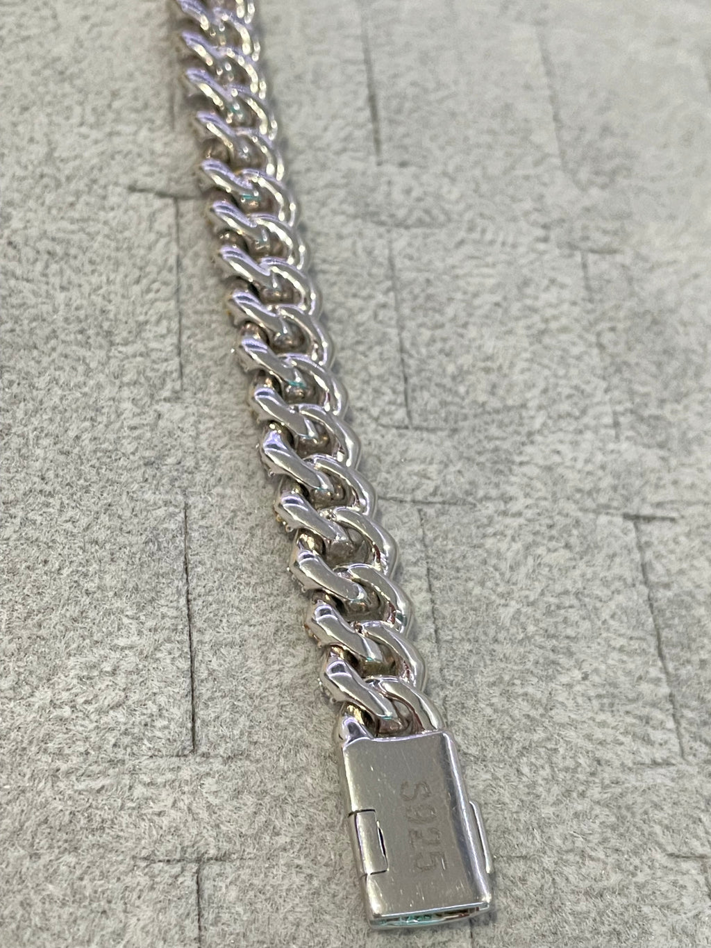 Miami Moissanite Pulse