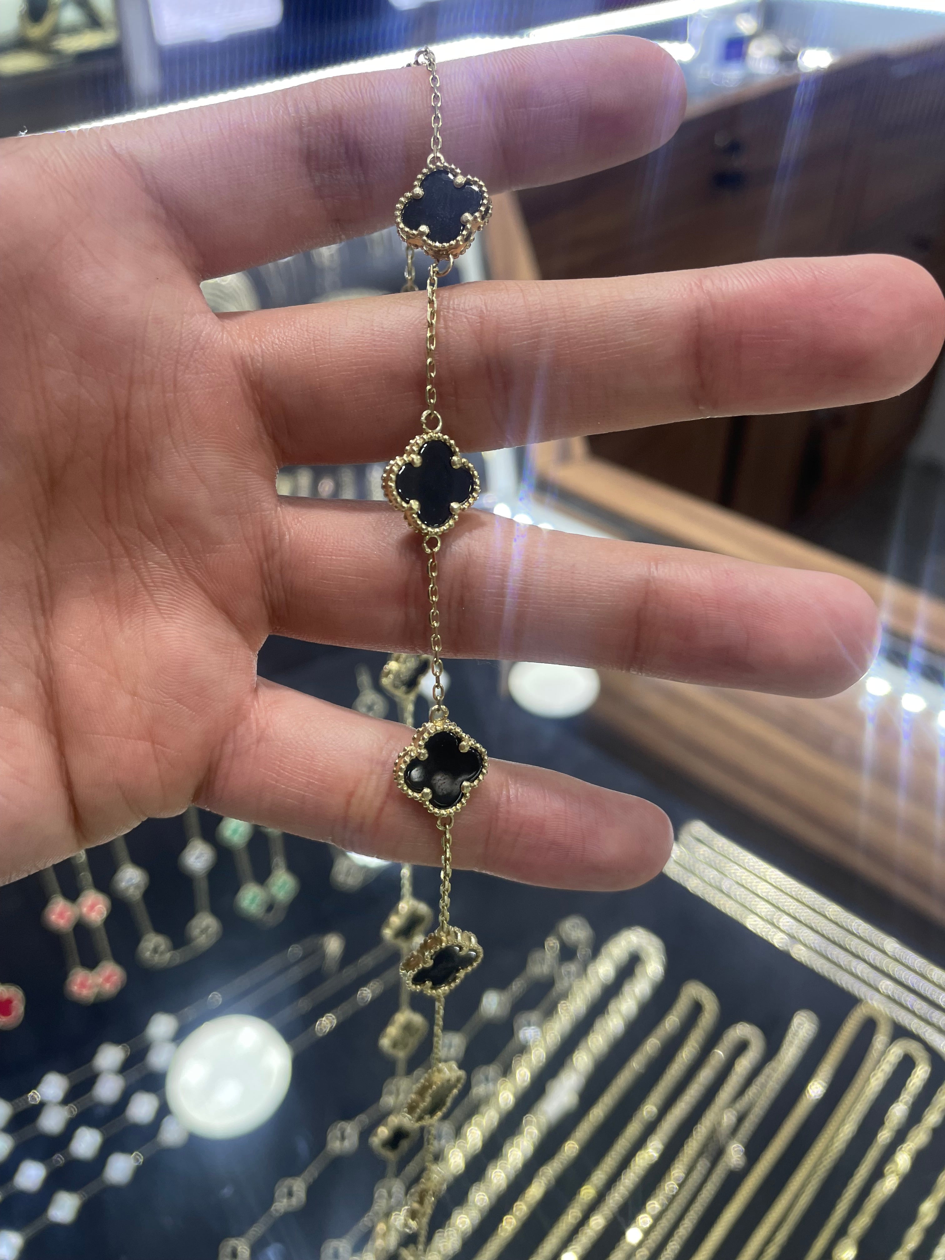 Van Cleef 10k Gold Chain