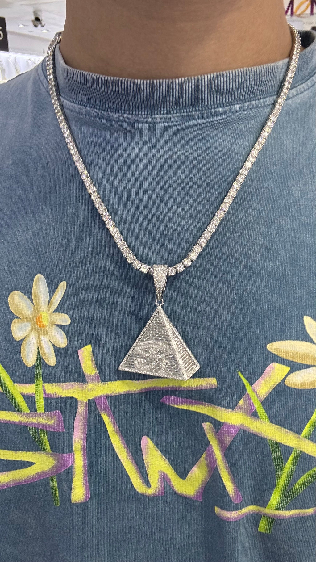 Dije Triáng Moissanita Plata.925