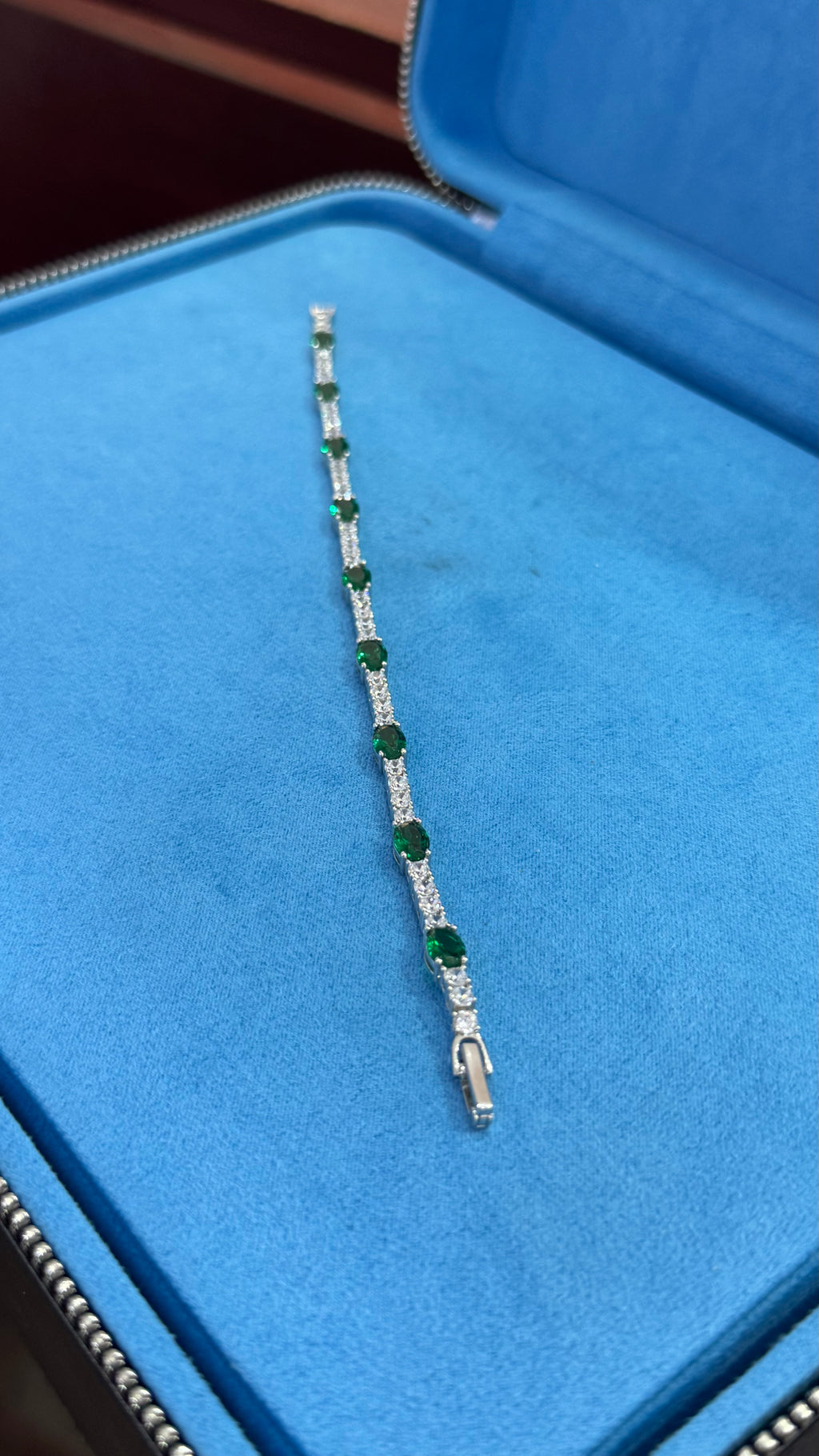 Pulso Corte Esmeralda Plata.925