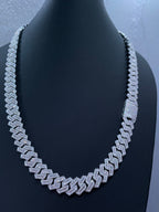 Silver baguette chain.925