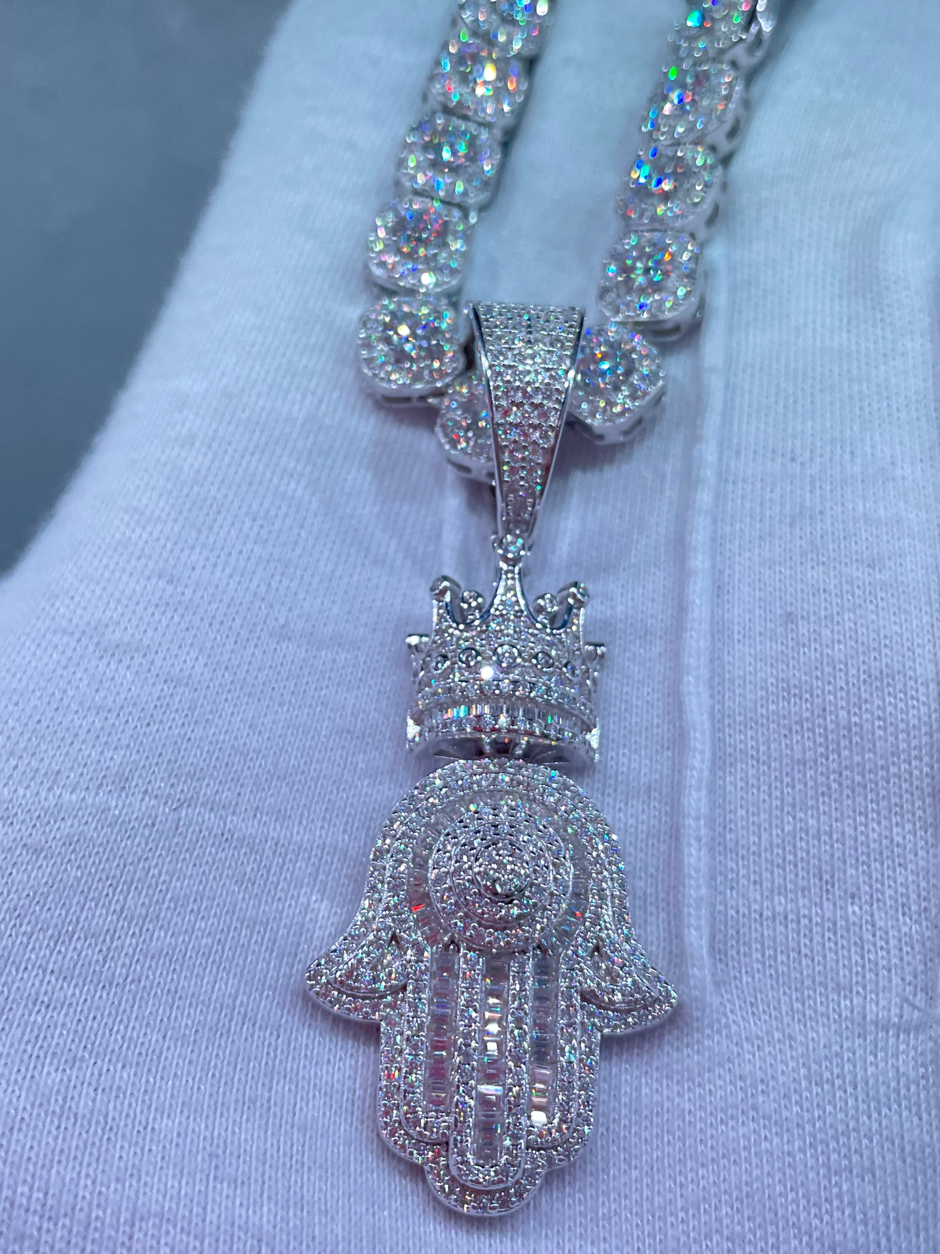 I said Hand of Fatima 🪬 Moissanite