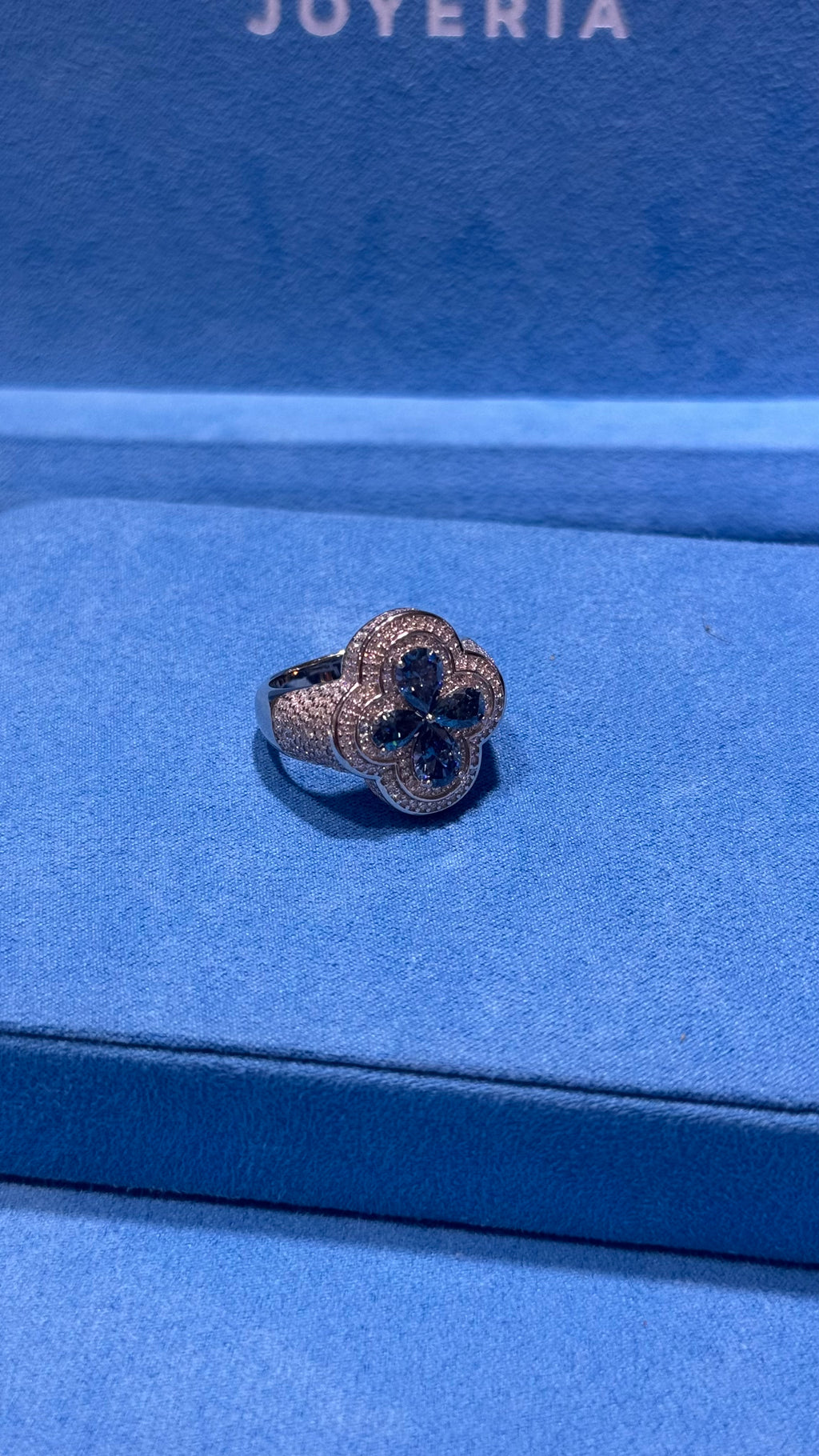 Anillo Trébol Moissanita Plata.925