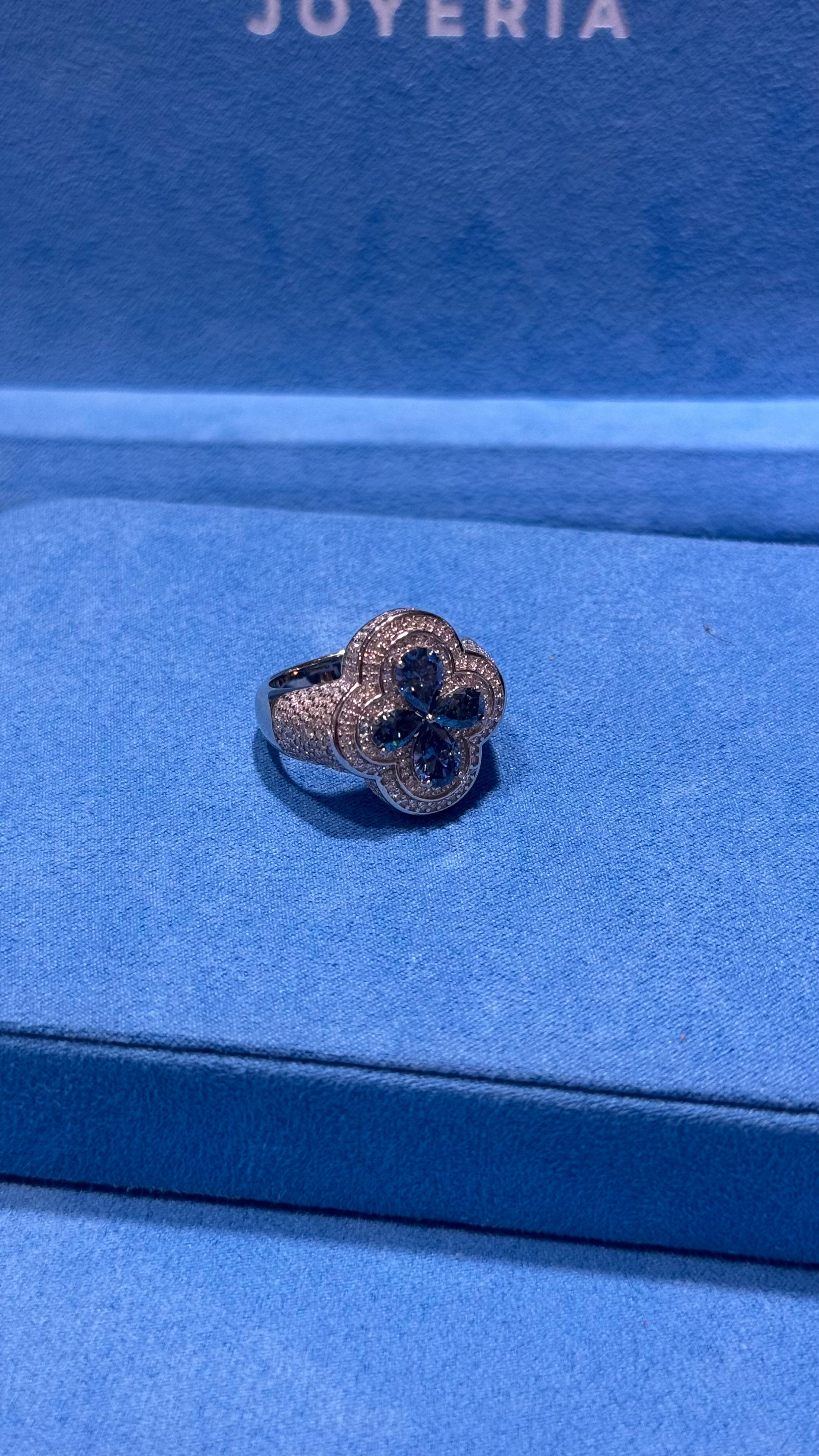 Anillo Trébol Moissanita Plata.925