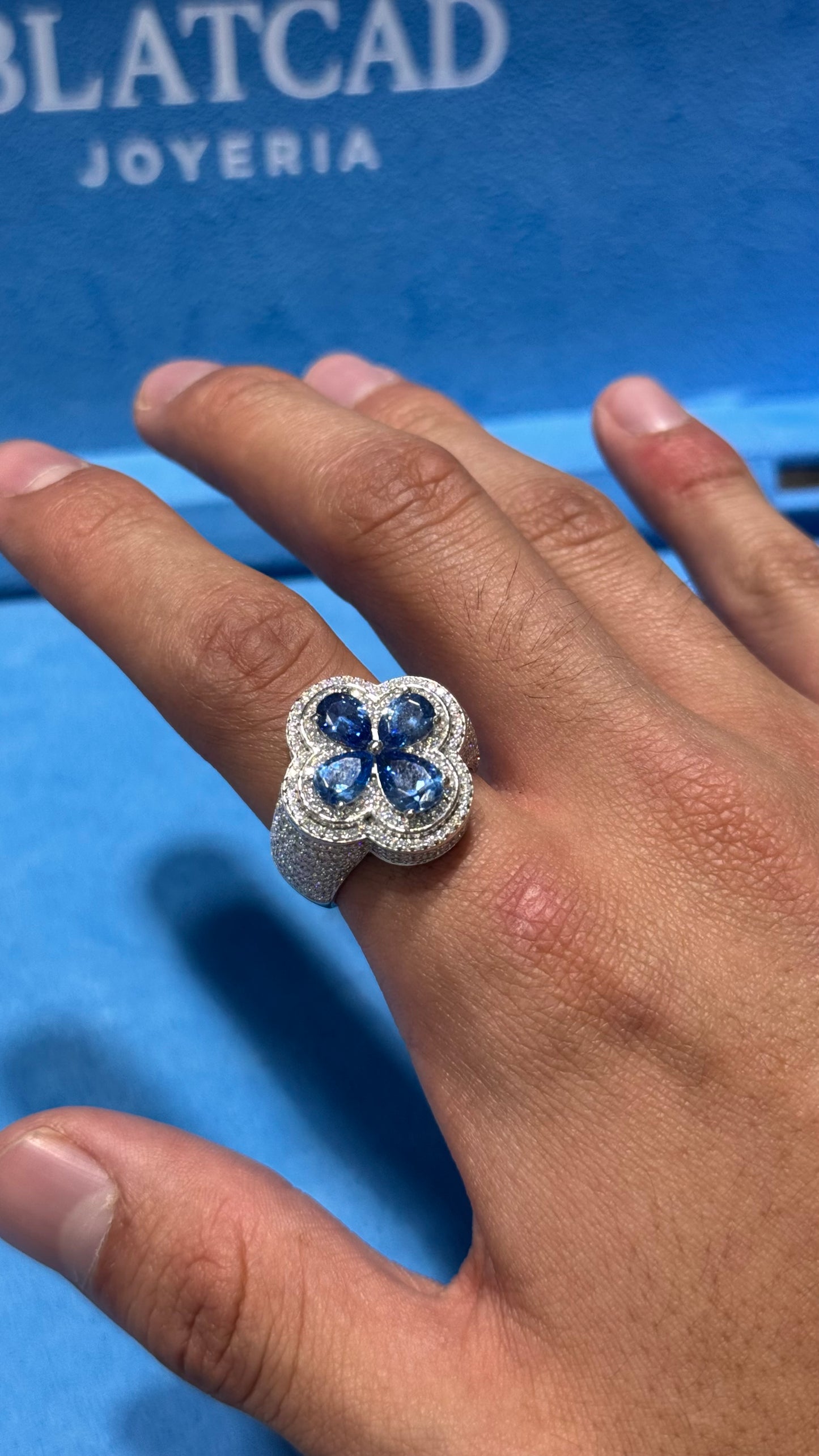 Anillo Trébol Moissanita Plata.925