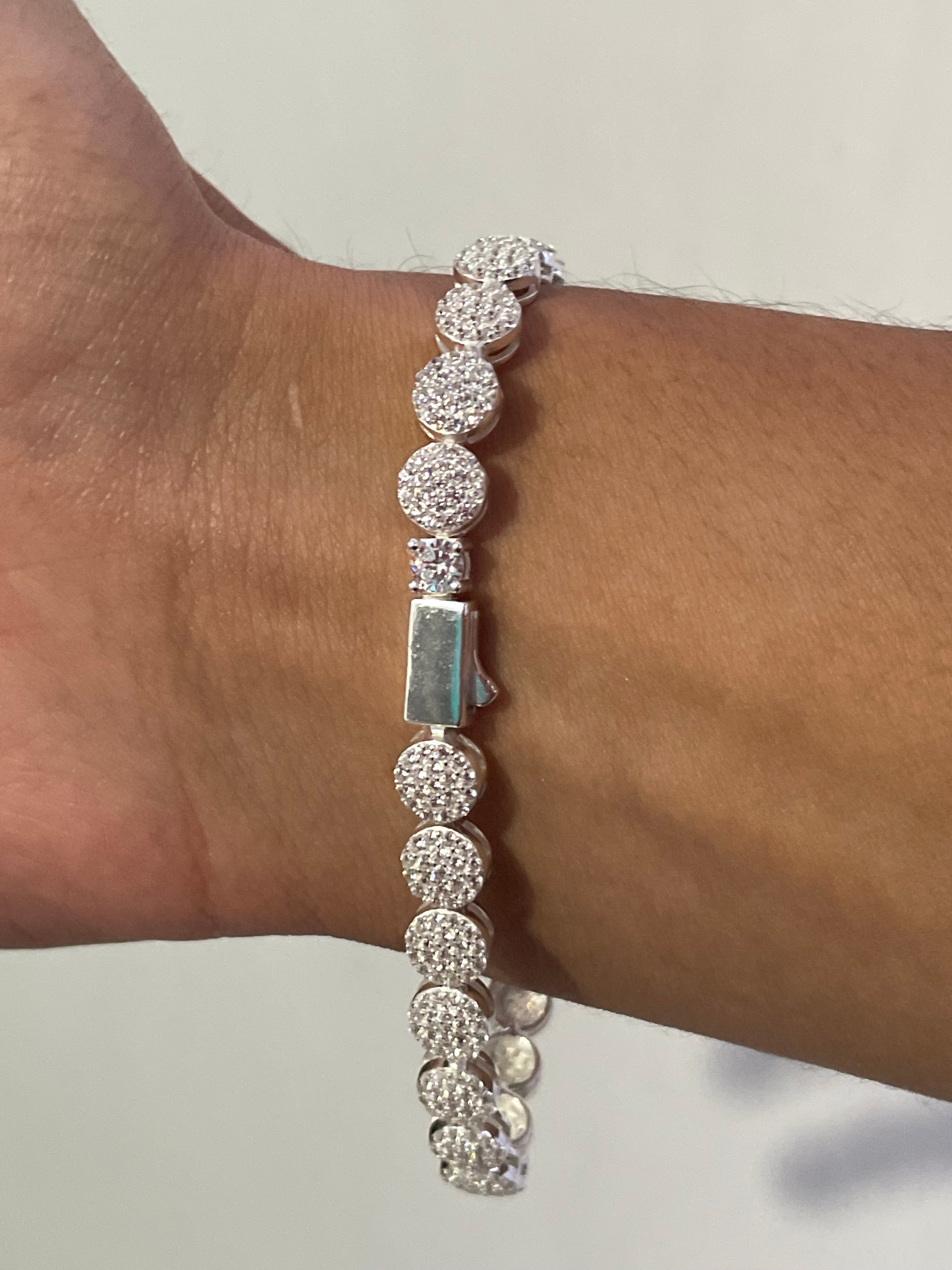 Silver Circle Bracelet.925