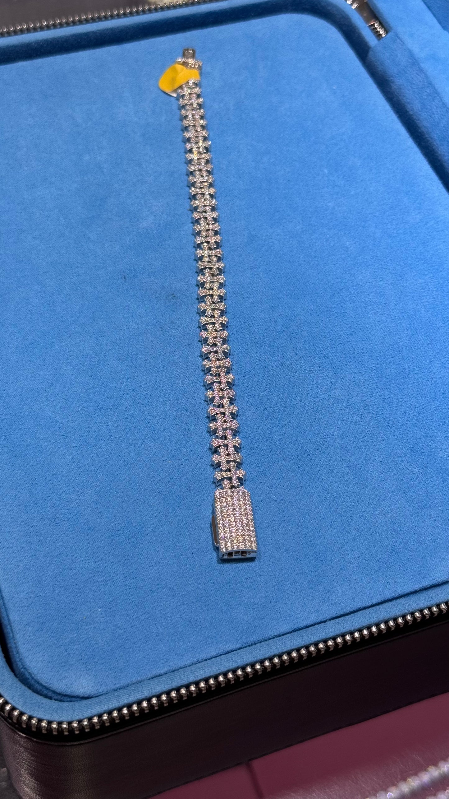 Pulso Cruces Moissanita Plata.925