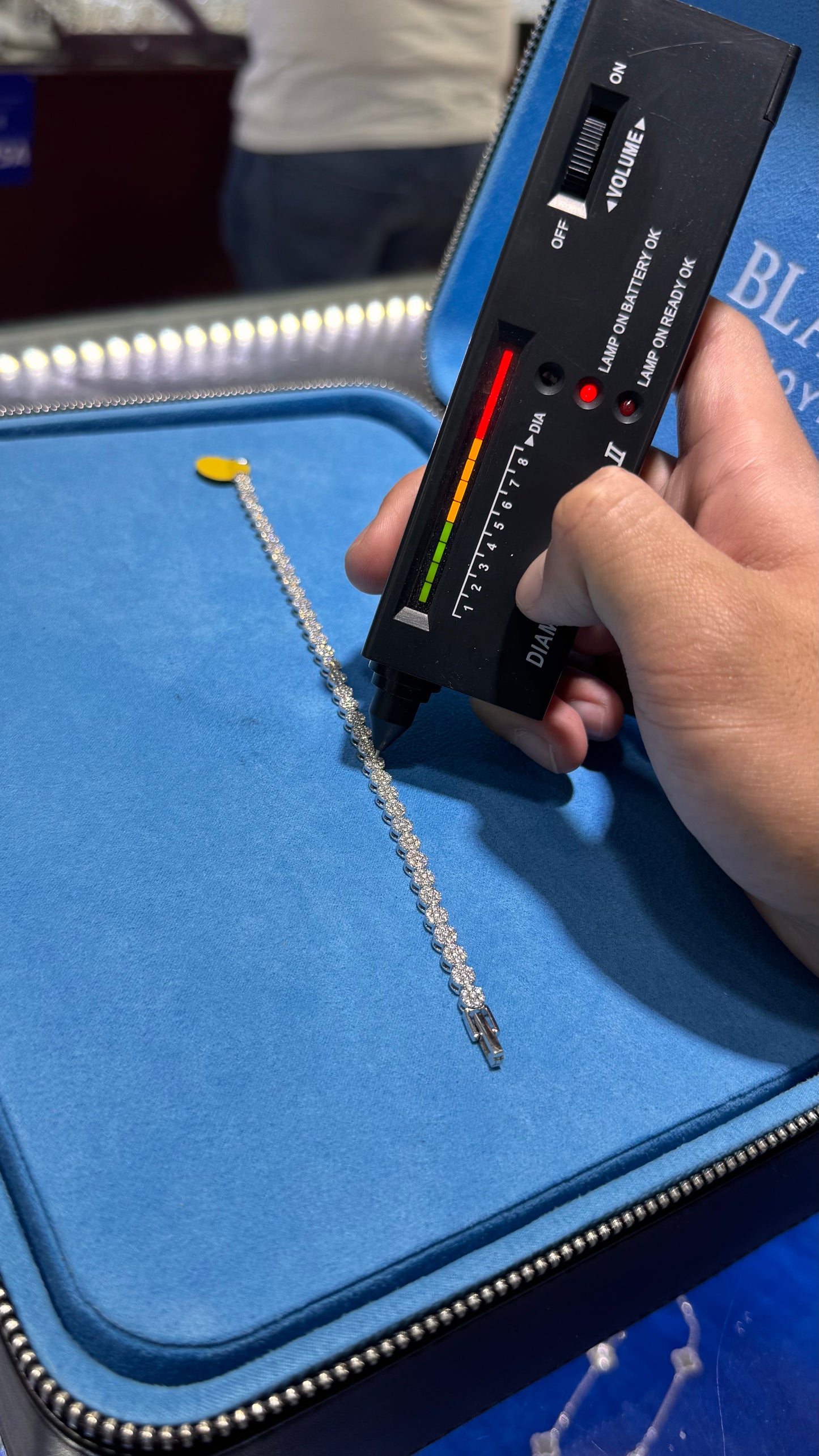 Pulso Circular Moissanita Plata.925