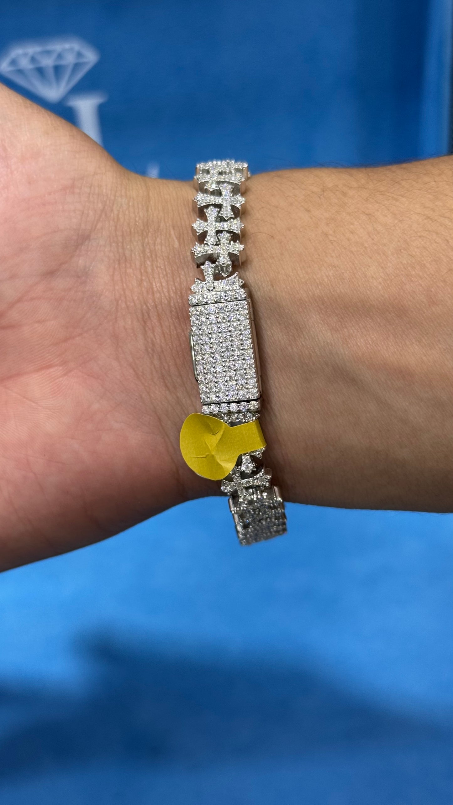 Pulso Cruces Moissanita Plata.925