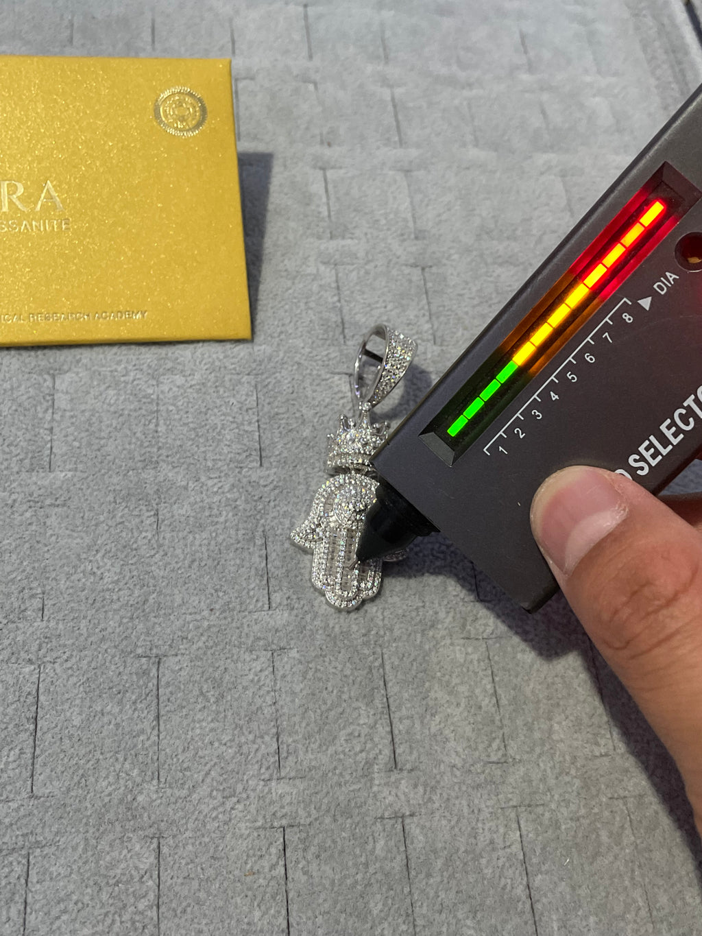 I said Hand of Fatima 🪬 Moissanite