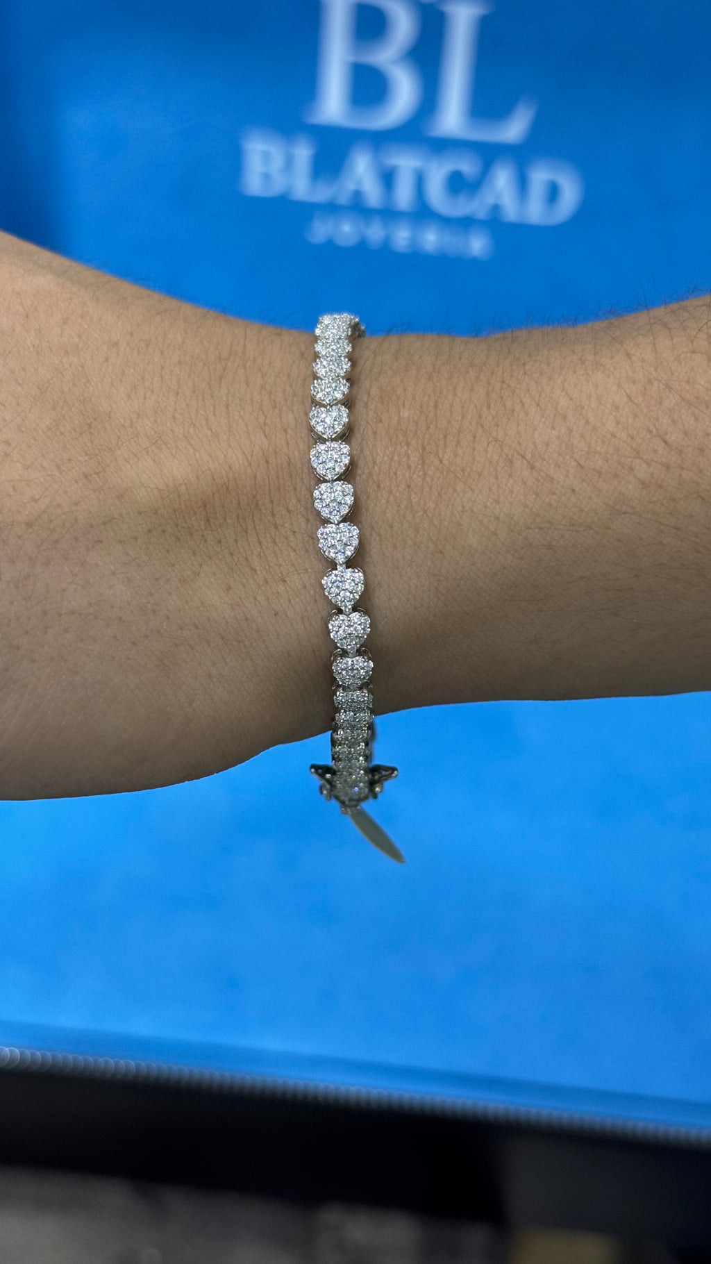 Pulso de corazones Moissanita Plata.925