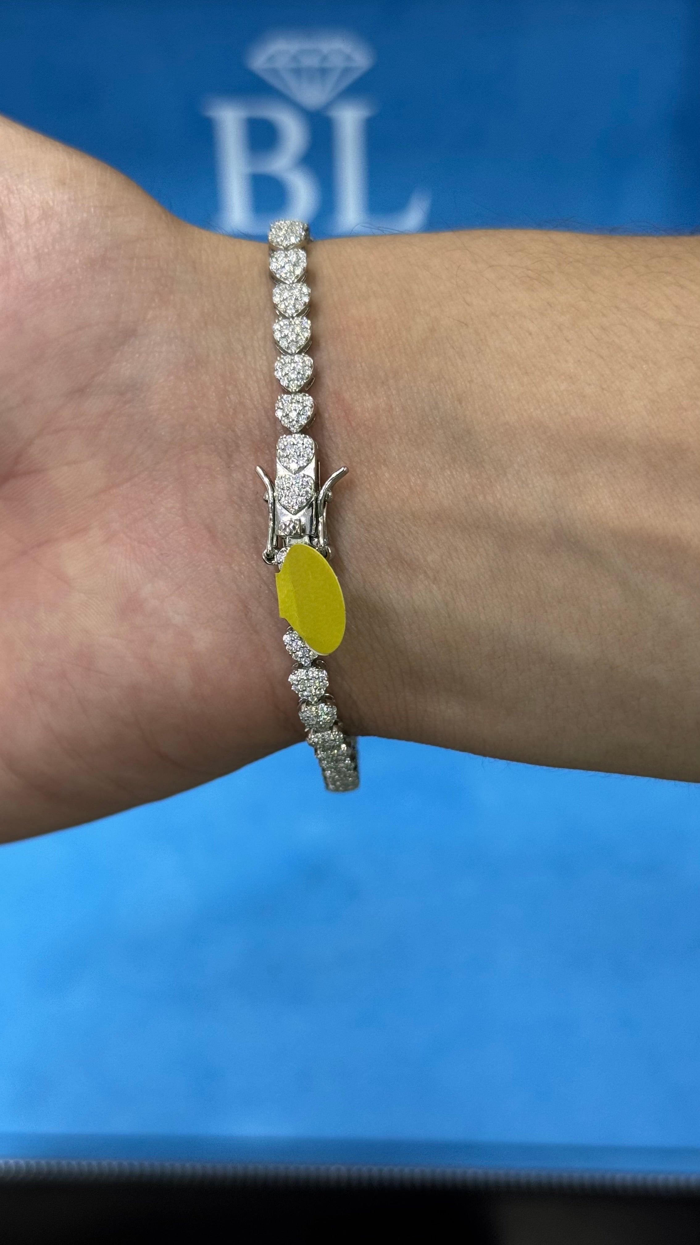 Pulso de corazones Moissanita Plata.925