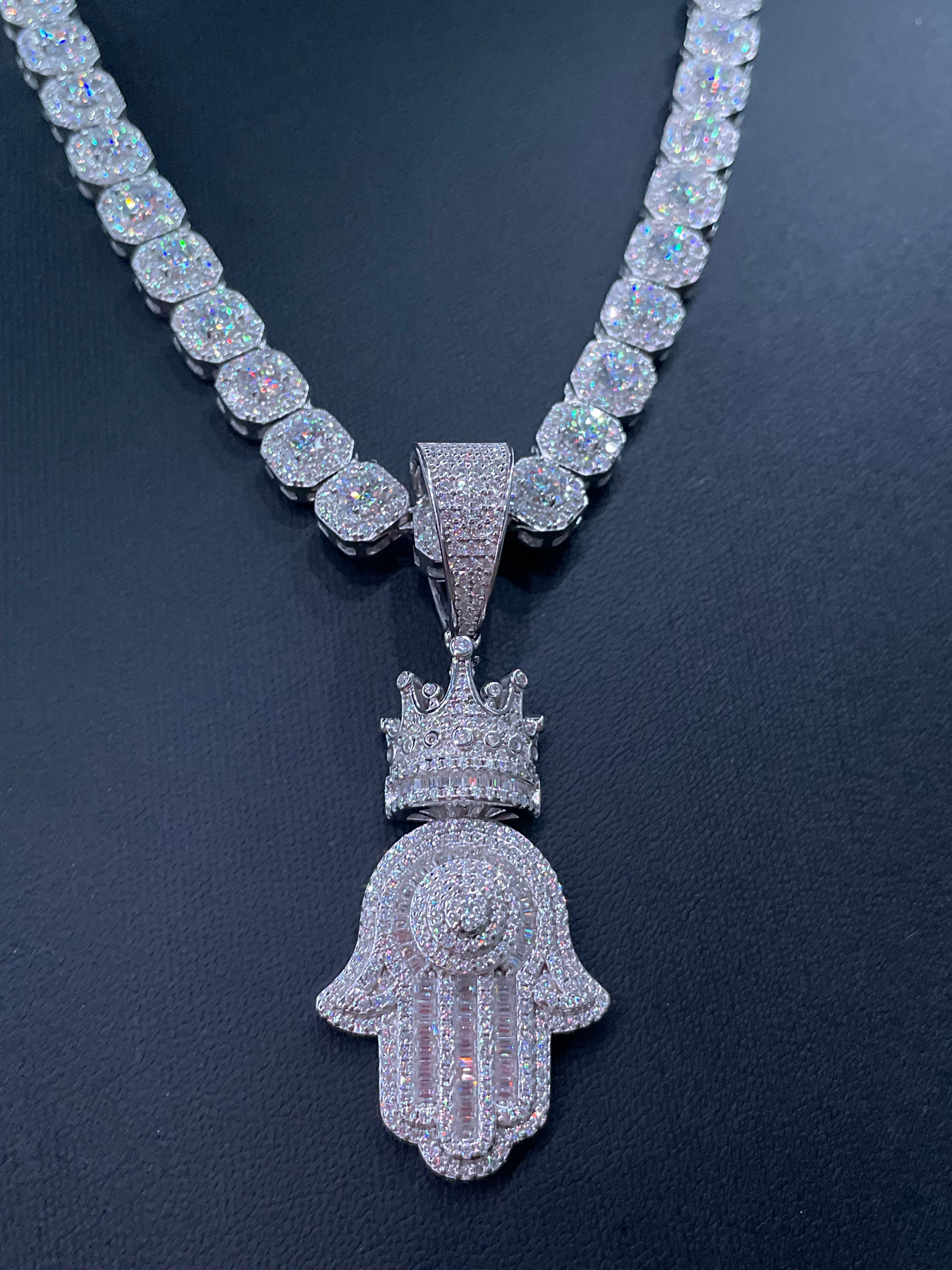 I said Hand of Fatima 🪬 Moissanite