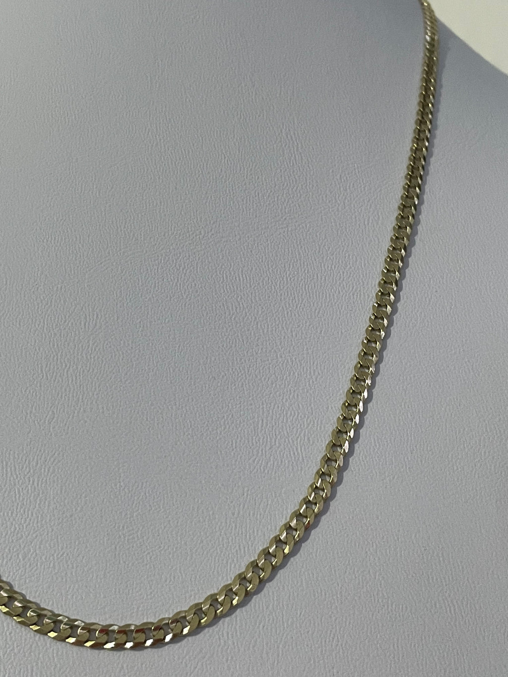 Cadena Barbada Oro 10 l