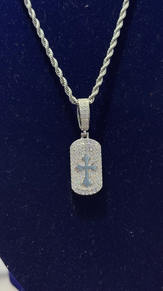 Dije Cruz Moissanita Plata.925