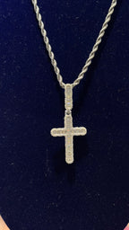 Dije Cruz Moissanita Plata.925