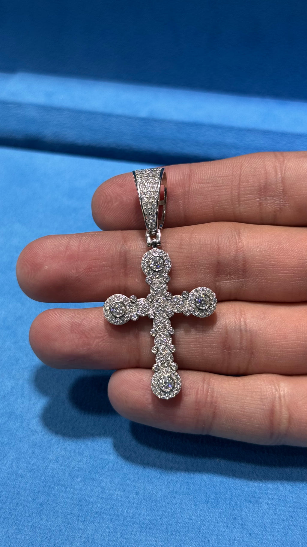 Dije Cruz Moissanita Plata.925