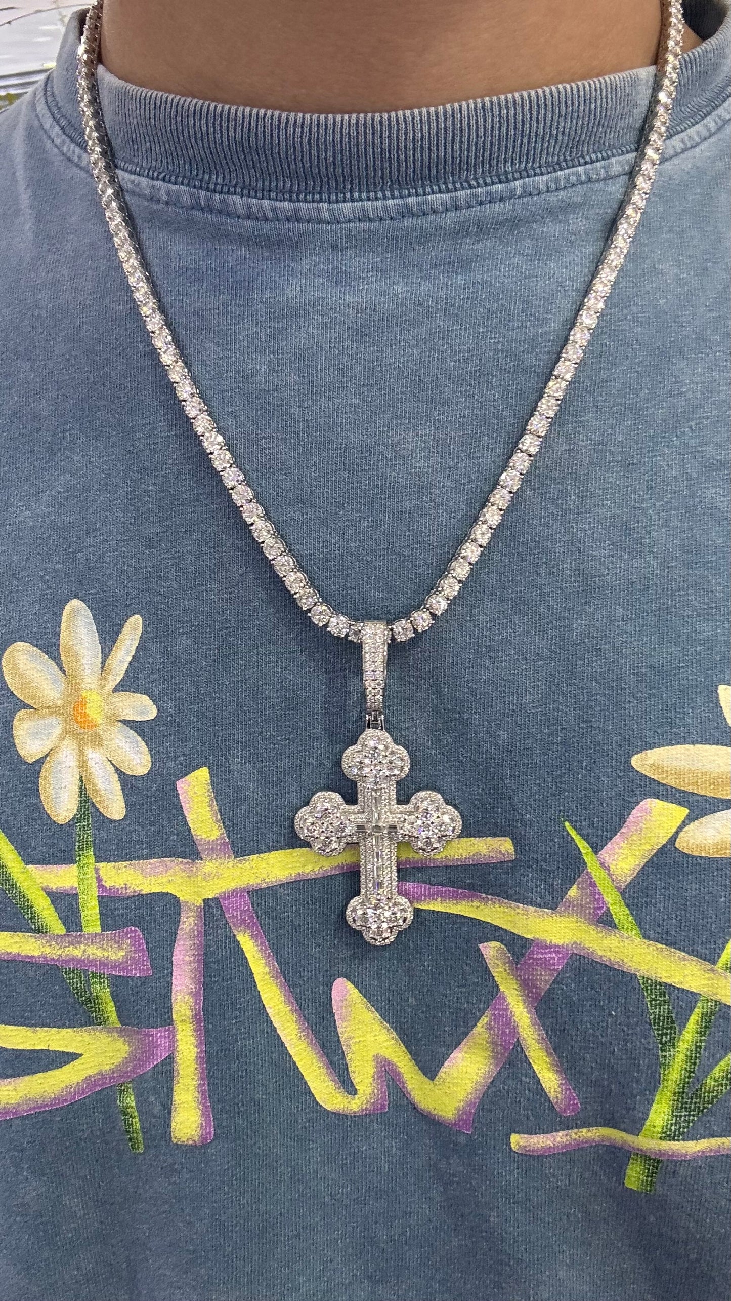 Dije Cruz Moissanita Plata.925