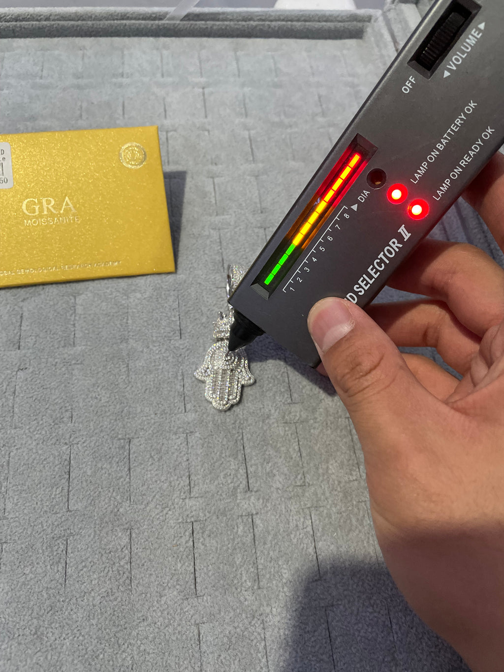 I said Hand of Fatima 🪬 Moissanite