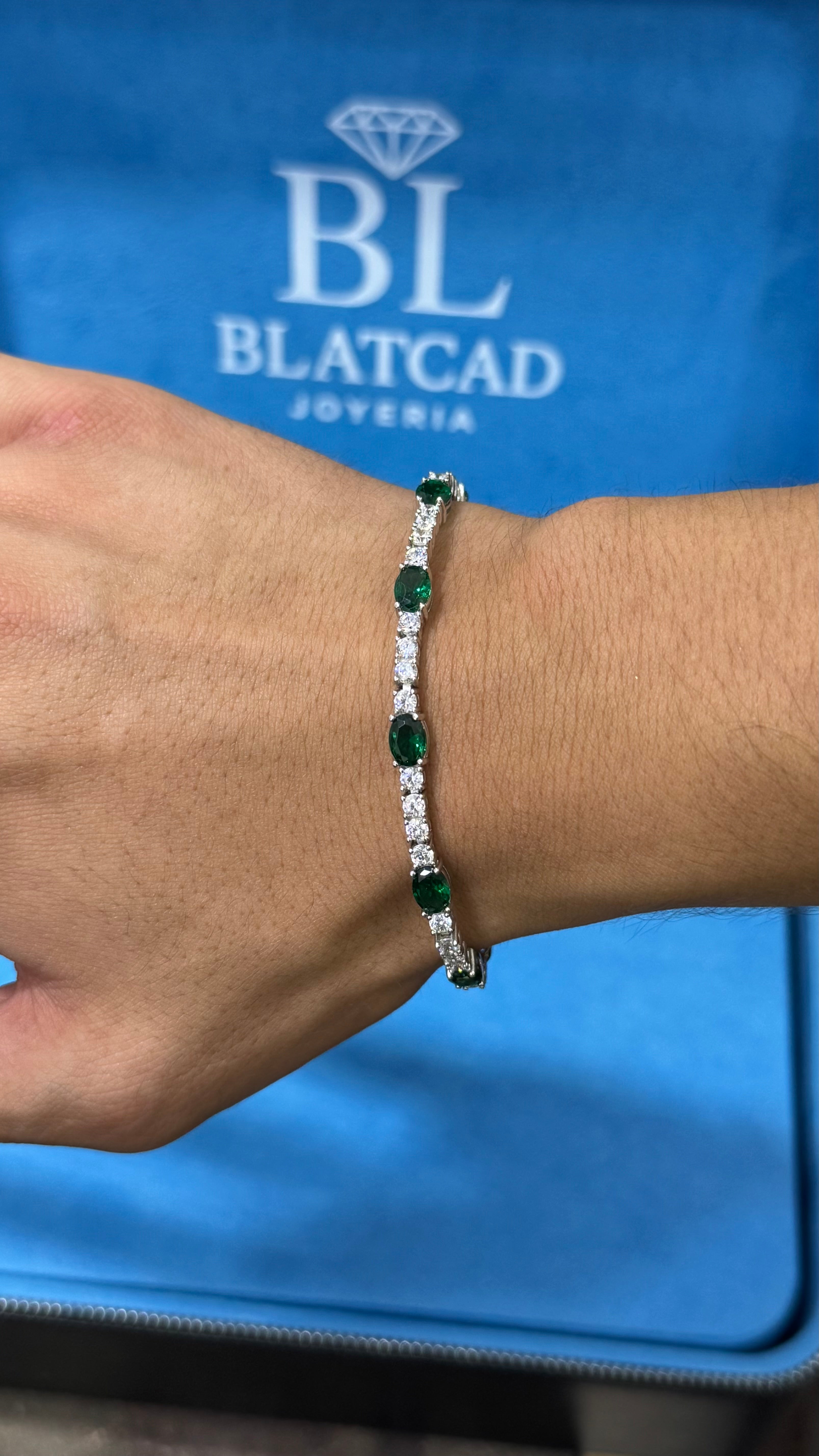 Pulso Corte Esmeralda Plata.925