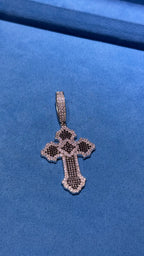 Dije Cruz Black Moissanita Plata.925