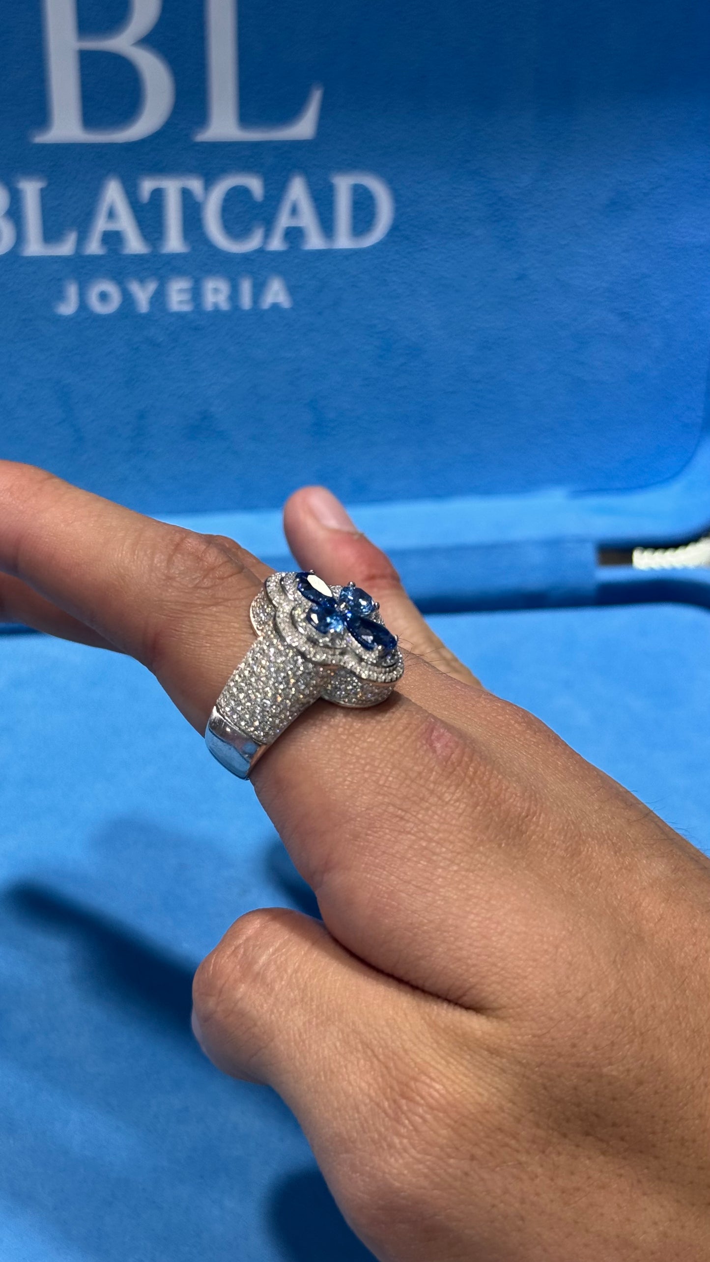 Anillo Trébol Moissanita Plata.925