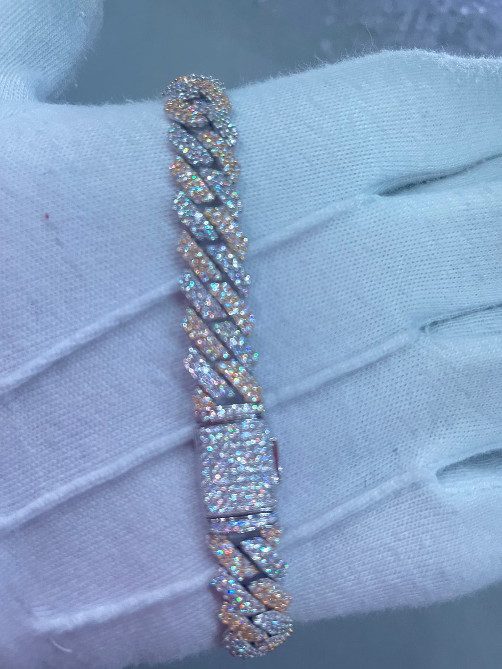 Miami Moissanite Pulse