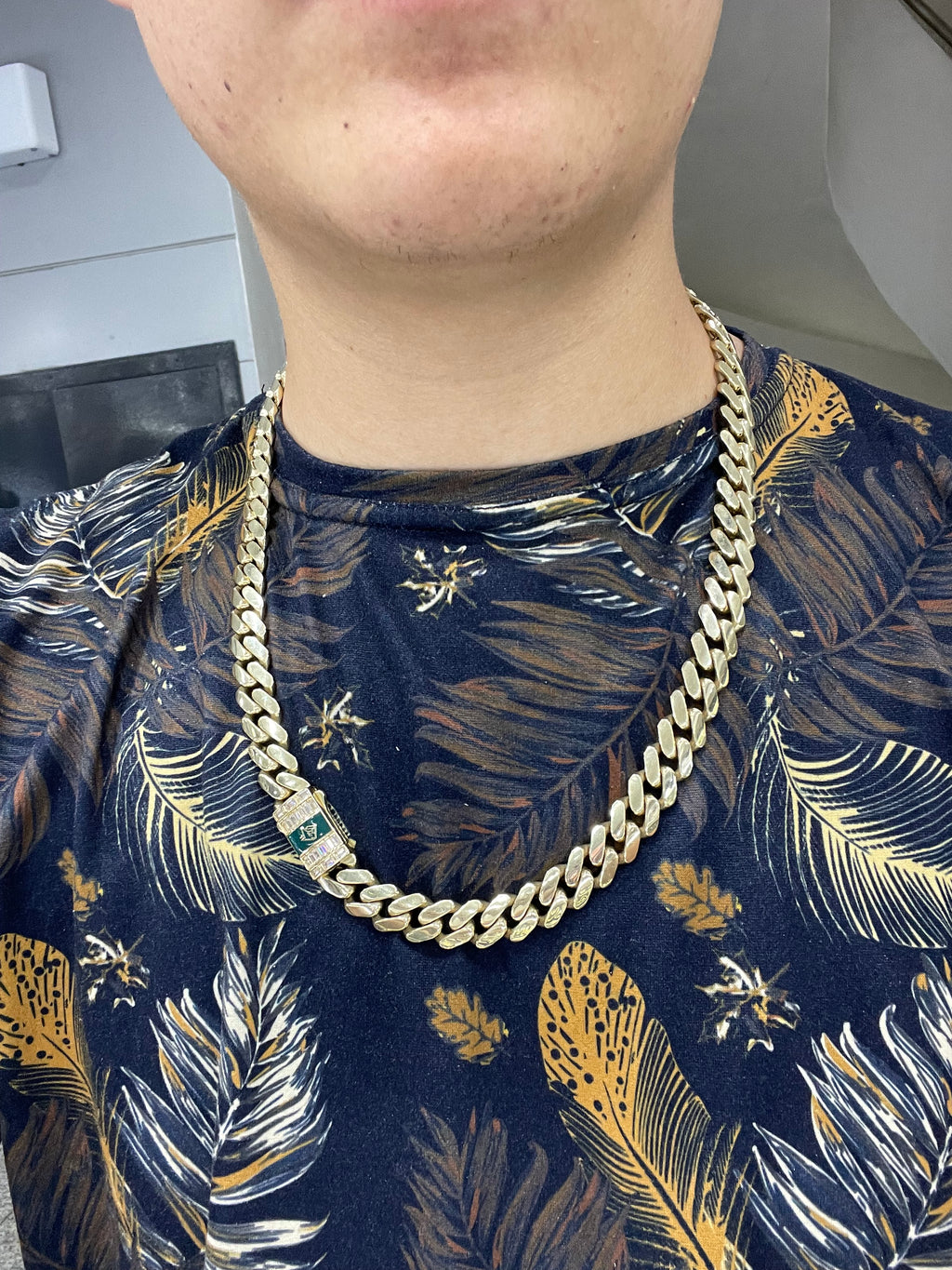 10k gold Miami chain