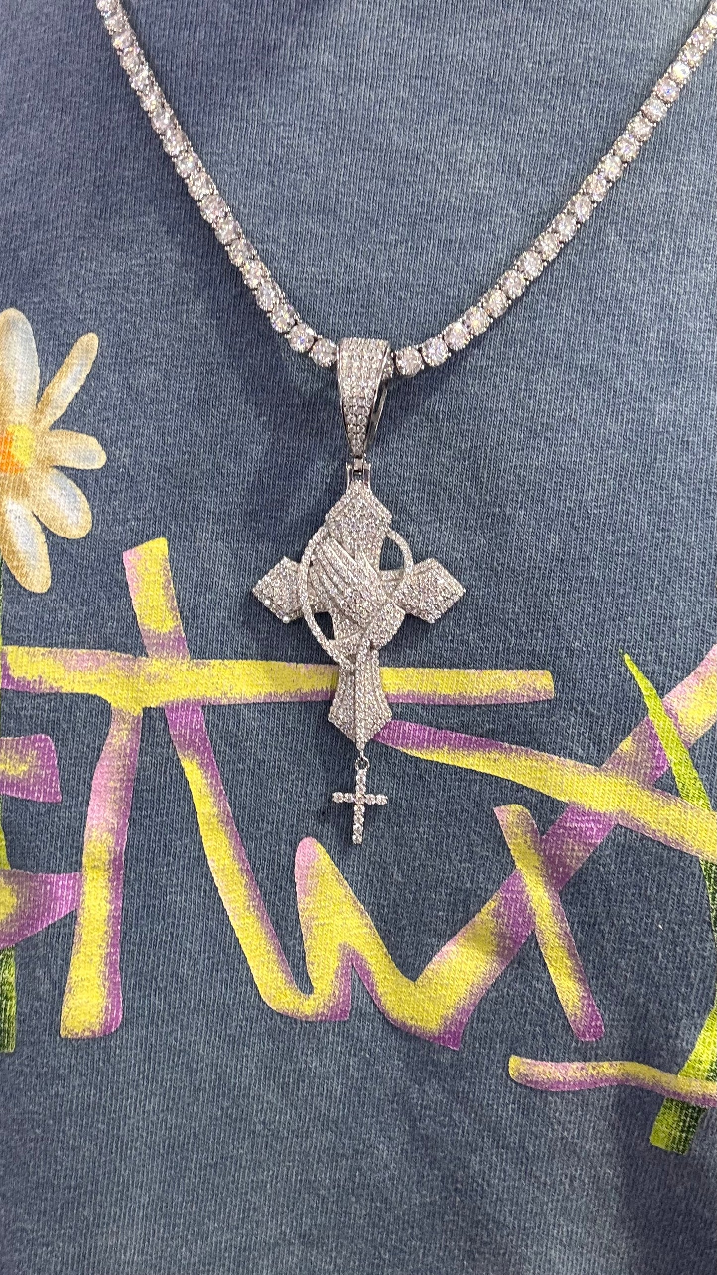 Dije Cruz Moissanita Plata.925