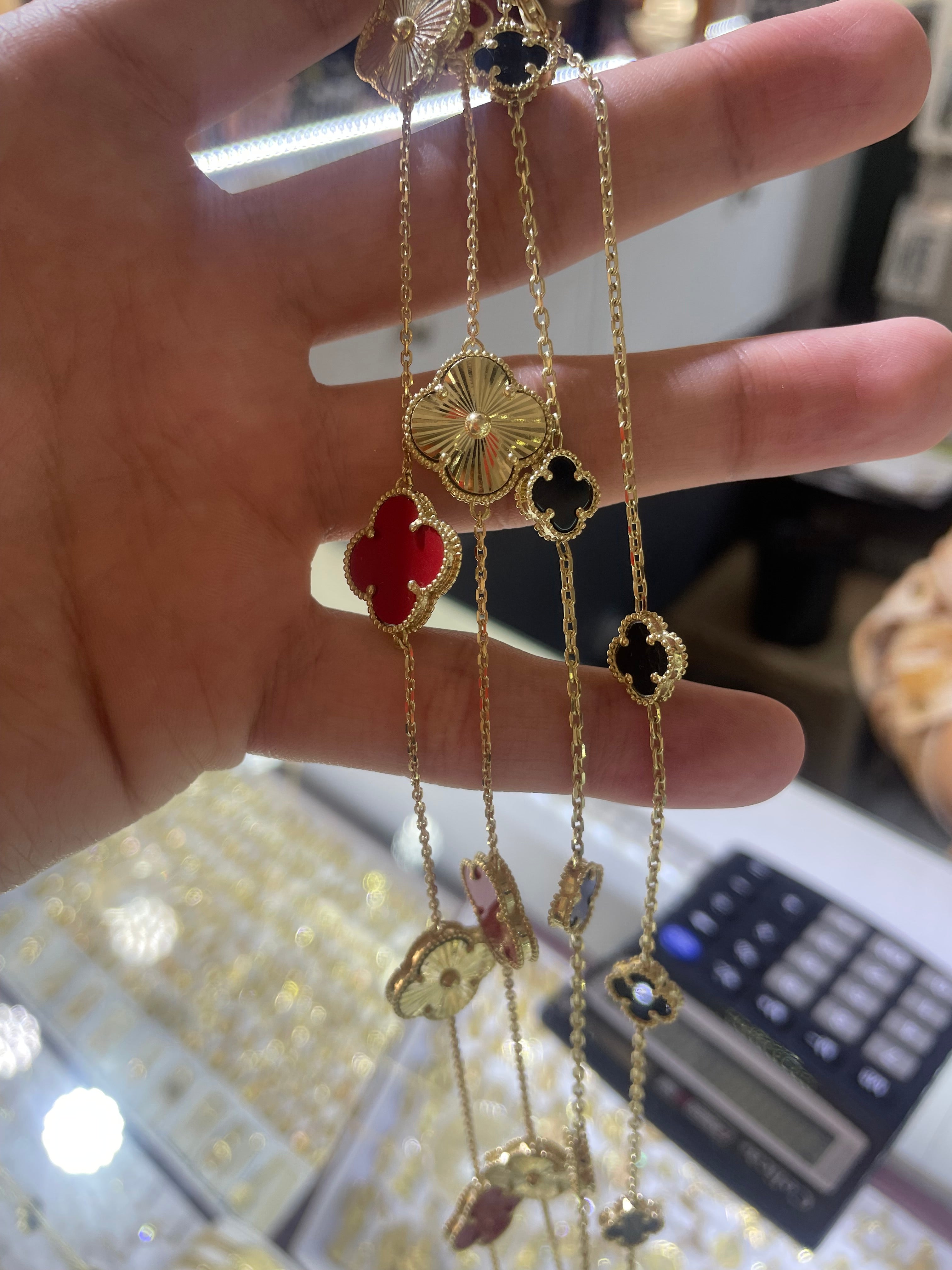 Van Cleef 10k Gold Chain