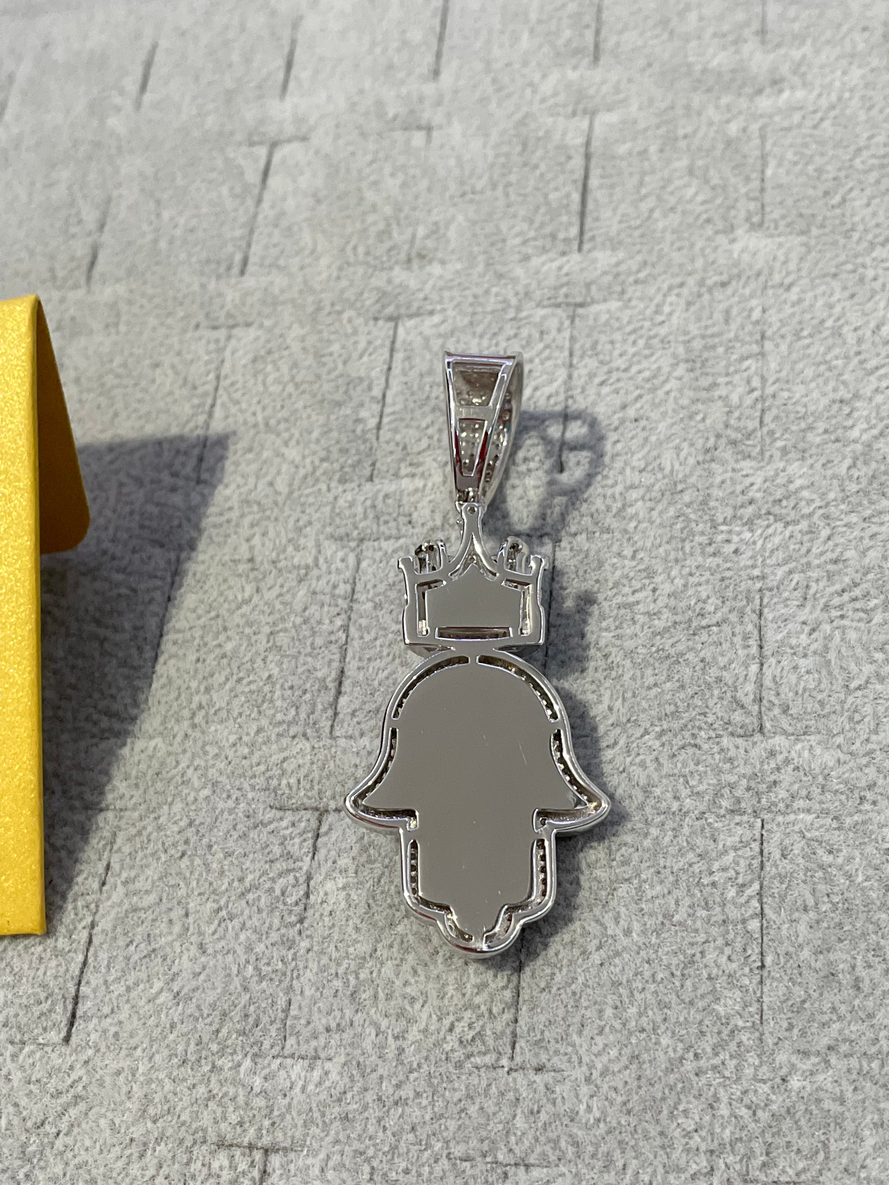 I said Hand of Fatima 🪬 Moissanite