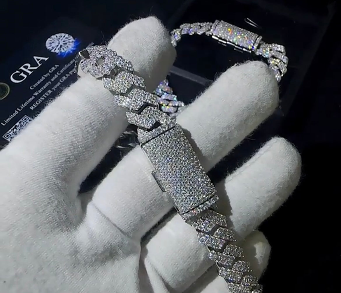Silver Bracelet.925 Diamonds